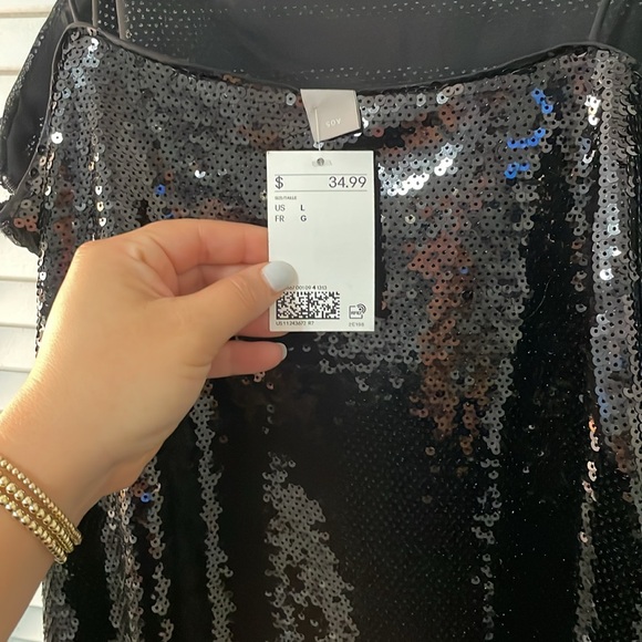 H&M- block sequence mini dress. Never worn. Tags on. - Picture 3 of 3
